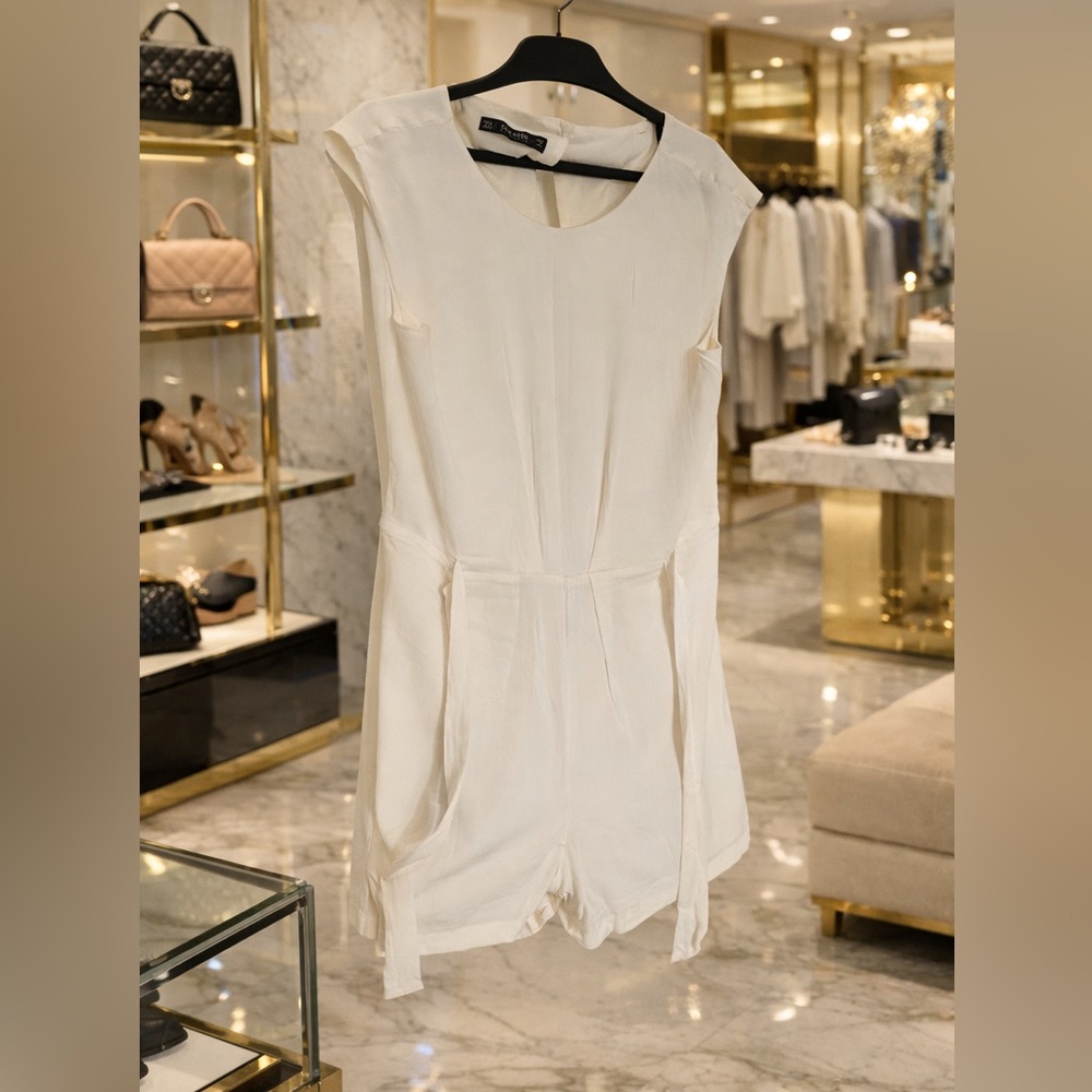 ZARA Basic Open Back Sleeveless Romper